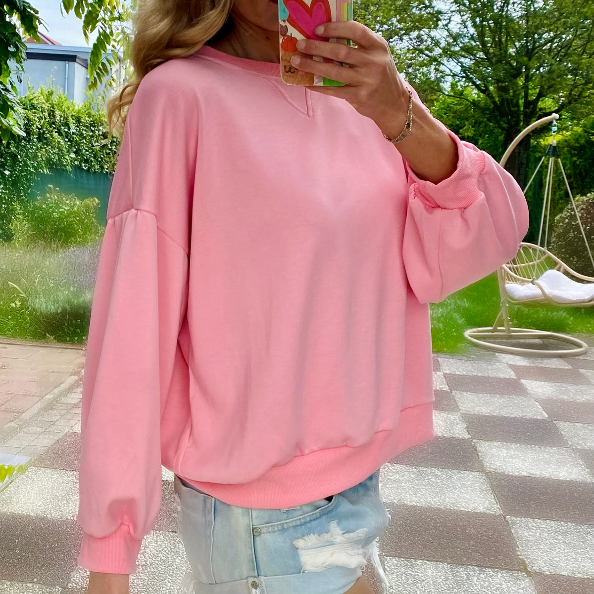 Light silky feel pink sweatshirt